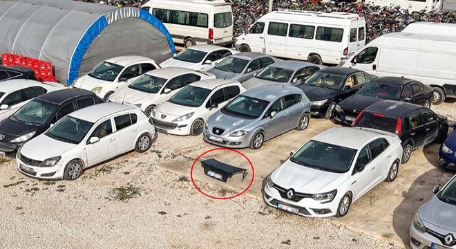 'Hacizli' bagaj kapağı, 3 yıldır Antalya yediemin otoparkında bekliyor