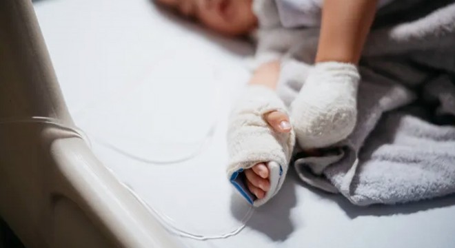 18 aylık bebek kalp kriziyle hayattan koptu