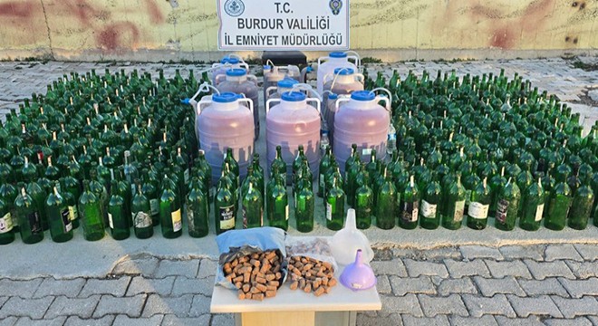 402 litre kaçak içki ele geçirildi