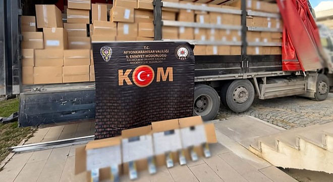 6,5 milyon sahte makaron ele geçirildi