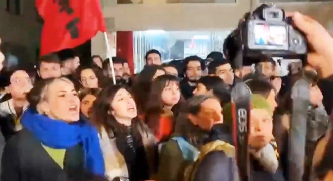 6 Şubat anmasına polis müdahalesi