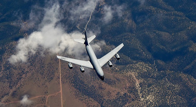 ABD'ye ait yakıt ikmal uçağı Irak'ta düştü