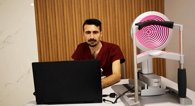 AÜ hastanesinde göz hastalıklarına lazer ile tedavi