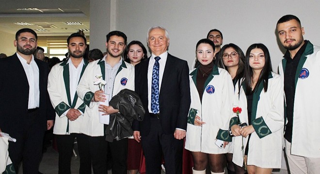 Akdeniz Üniversitesi Ziraat Fakültesi, 225 öğrenciyi sahaya uğurladı