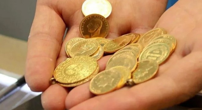 Altın haftaya düşüşle başladı