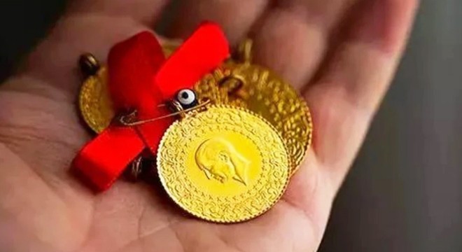Altın haftaya düşüşle başladı