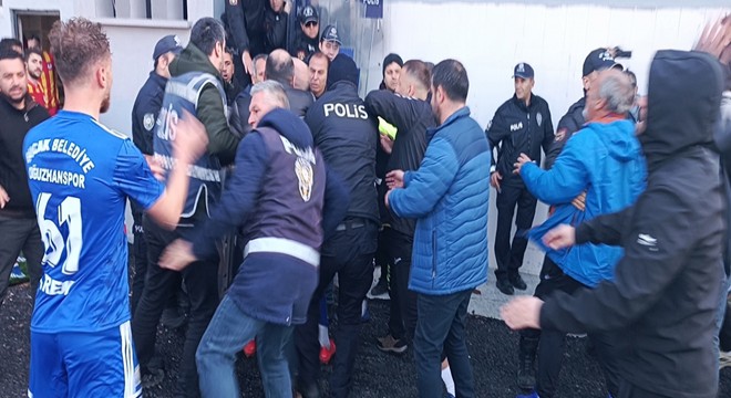 Amatör maç sonunda gerginlik