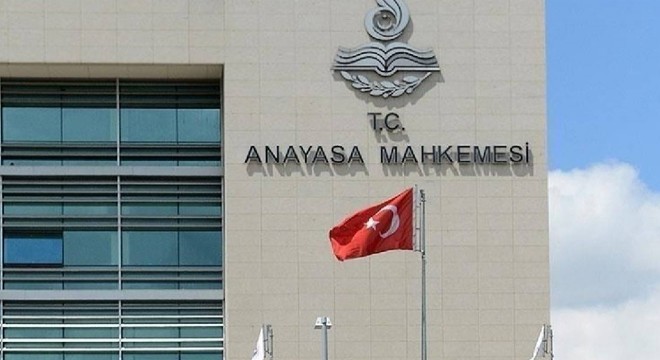 Anayasa Mahkemesi'nden 9 siyasi parti için karar