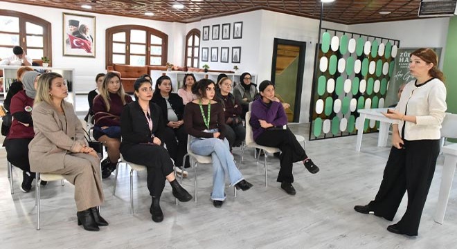 Antalya Kepez'de kadın sağlığı konuşuldu