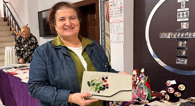 Antalya Olgunlaşma Enstitüsü'nden yılın son kermesi