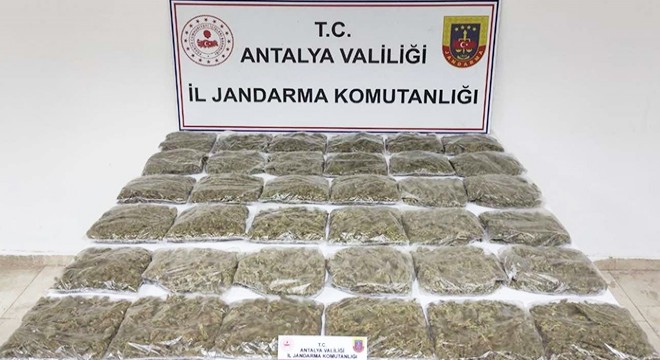 Antalya Serik'te uyuşturucu operasyonu