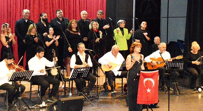 Antalya'da 'Yeni Yıla Merhaba Konseri'
