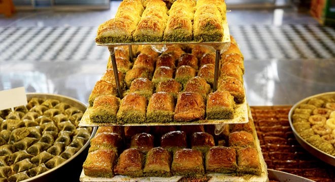 Antalya'da bayramda en çok hafif tatlılar tercih ediliyor