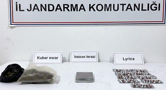 Antalya'da jandarmadan uyuşturucu operasyonu