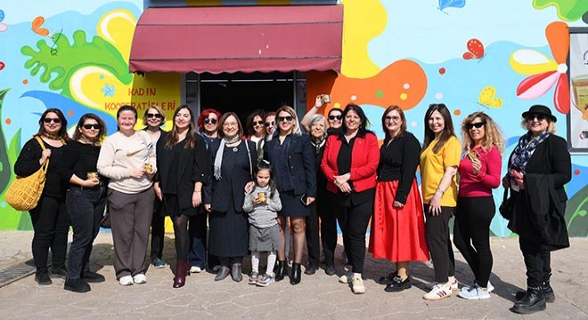 Antalya'da kadın kooperatiflerinden bal mumu atölyesi