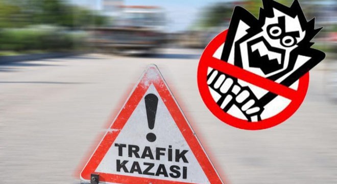 Antalya'da otomobille çarpışan motosikletli hayatını kaybetti