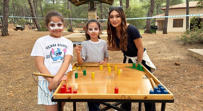 Antalya'da sağlık çalışanları ve aileleri, 3 özel günü kutladı