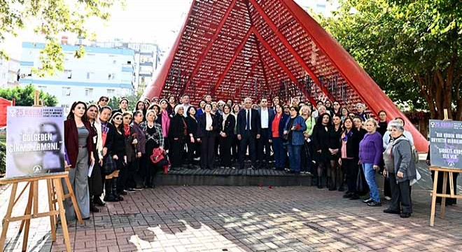 Antalya'da şiddete karşı ses, Al Yazma'da yükseldi