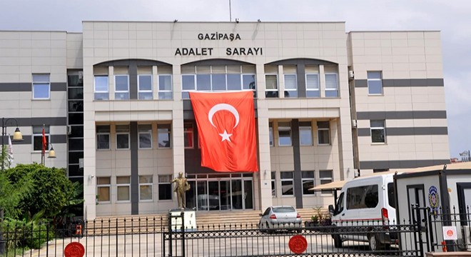 Antalya'da yasa dışı bahis operasyonuna 2 tutuklama