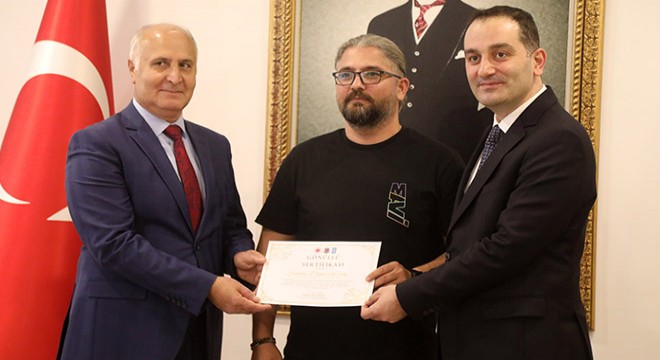 Antalya'da gönüllülere sertifika