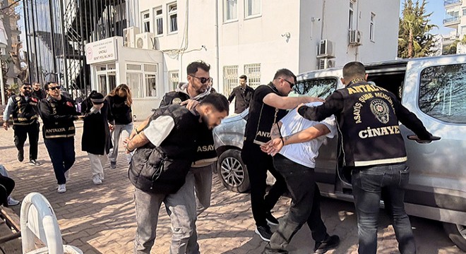 Antalya'daki silahlı saldırının şüphelileri yakalandı