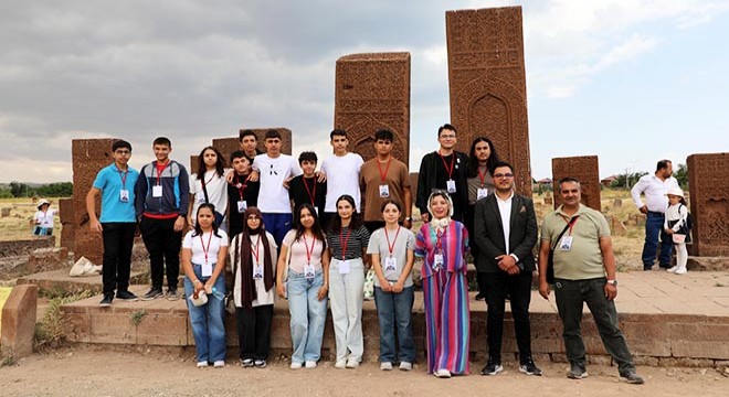 Antalya'dan Ahlat'a Selçuklu köprüsü