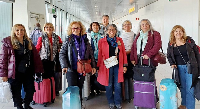 Antalyalı kadın karavancılar Hollanda'ya uçtu