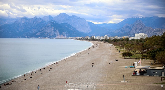 Arife günü sahile akın