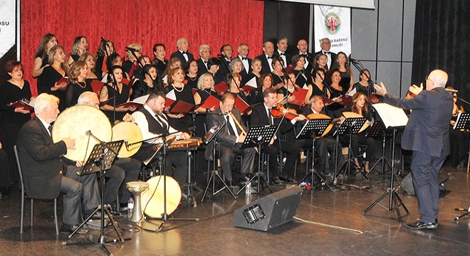 Avukatlar Antalya'da sahnede