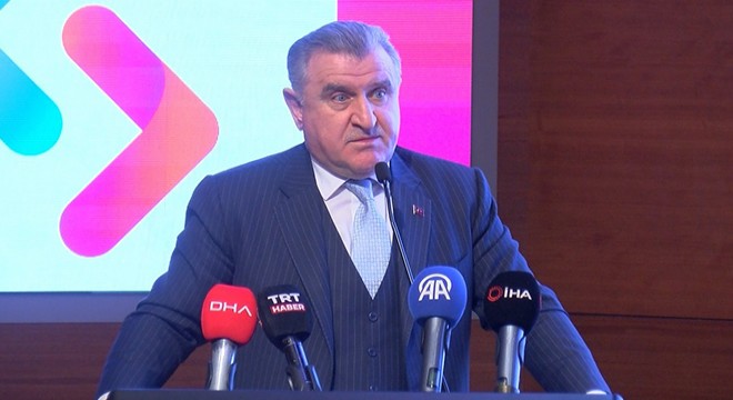 Bakan Bak: Amacımız 100 bin yapay zeka girişimcisi yetiştirmek