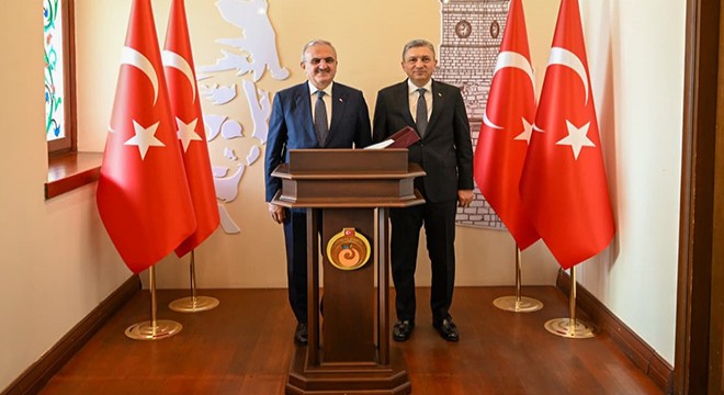 Bakan Yardımcısı Karaloğlu, Antalya Valiliği'ni ziyaret etti