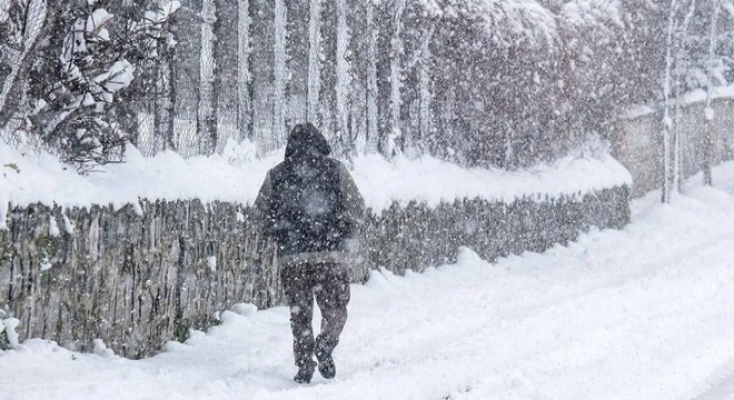 Bakanlıktan 'yoğun kar yağışı' ve 'fırtına' uyarısı