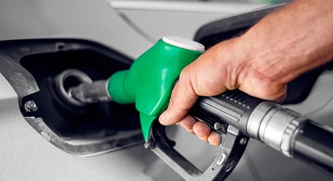 Benzine dev zam kapıda: Tarih belli oldu