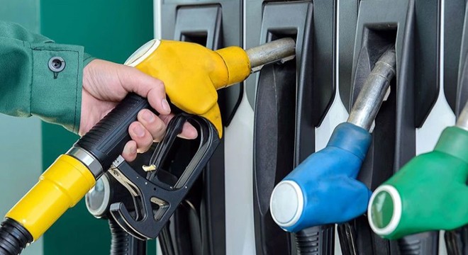 Benzine indirim gelecek mi?