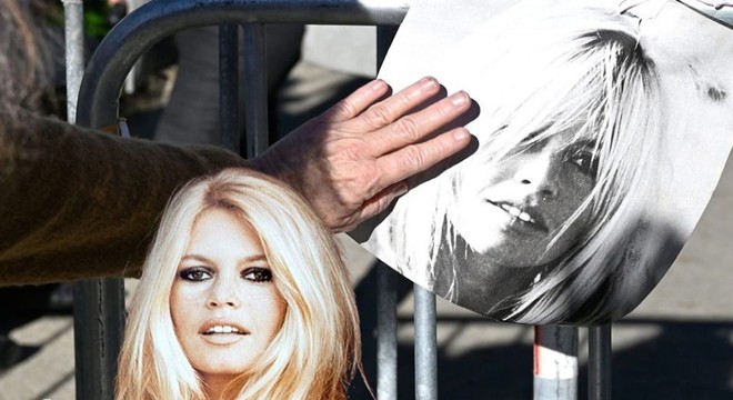 Brigitte Bardot son yolculuğuna uğurlandı