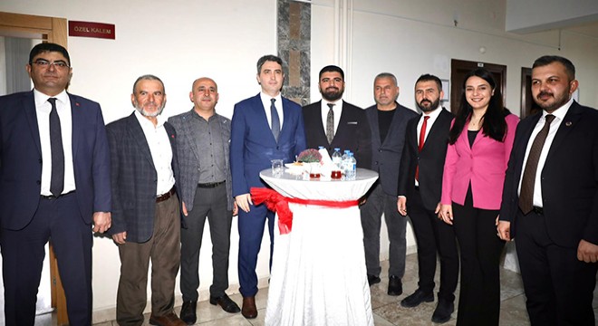 Bucak protokolü bayramlaştı