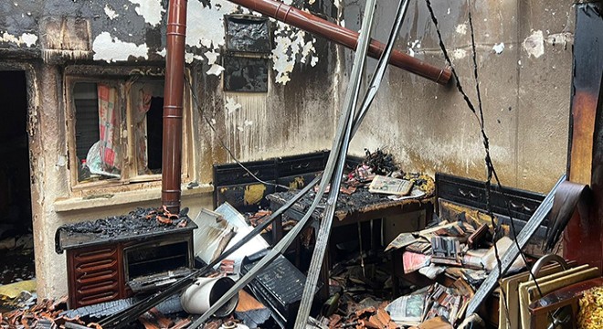 Burdur'da ev yangını