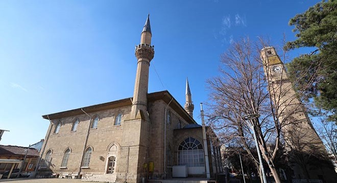 Burdur'daki 2 camiye onarım