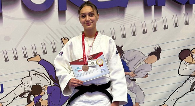 Burdurlu sporcu Türkiye üçüncüsü