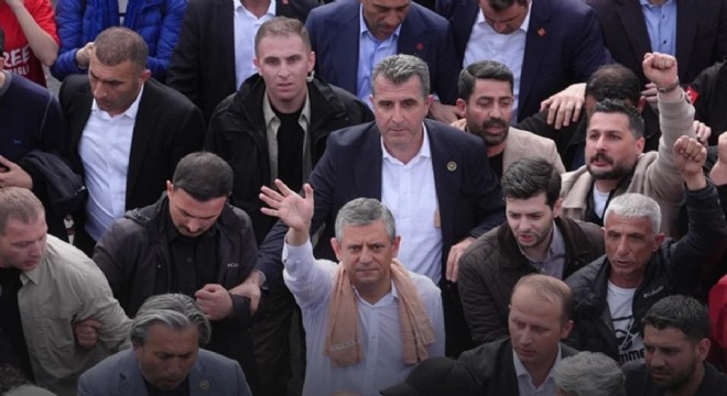 CHP Genel Merkezi Kılıçdaroğlu'na kaldı
