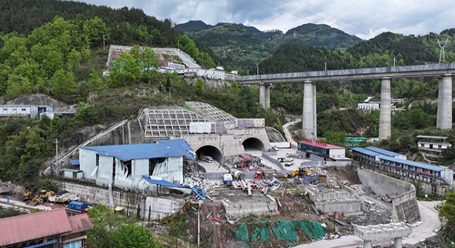 Çin'de tünel inşaatında patlama: 4 ölü, 9 yaralı