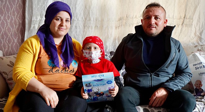 Depremde evleri yıkılınca Antalya'ya gelen aile, lösemiyle sarsıldı