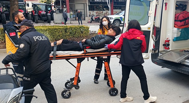 Devrilen motosikletin sürücüsü yaralandı