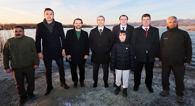 Eber Gölü'nde inceleme