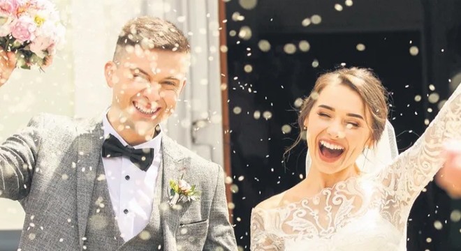 Erkekler 28'de kadınlar 26'da evleniyor