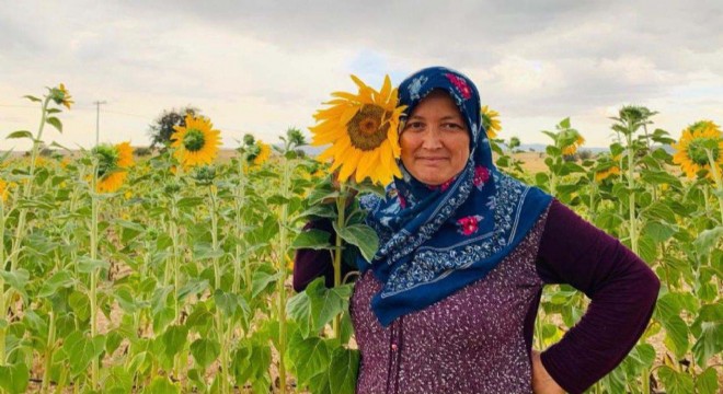 Ev yangını bir çifti ayırdı