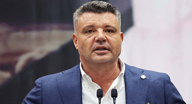 Fenerbahçe Başkanı Sadettin Saran trafik kazası geçirdi