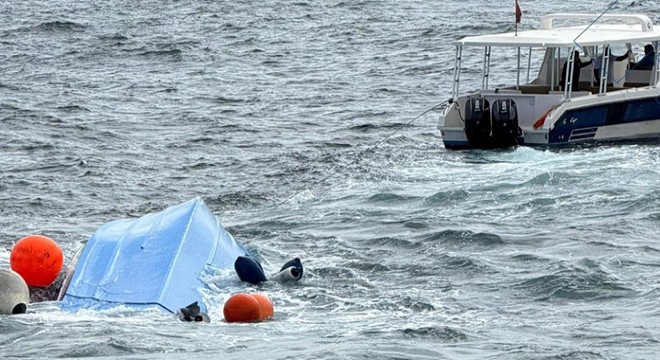 Fransız turistleri taşıyan tekne alabora oldu: 3 ölü, 2 yaralı