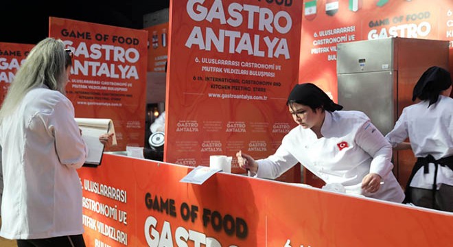 Geleceğin şefleri, kariyerlerine ilk adımı Antalya'da attı