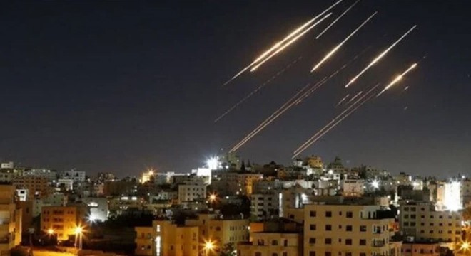 Gerilim dinmiyor! İran yeniden füze saldırısı başlattı